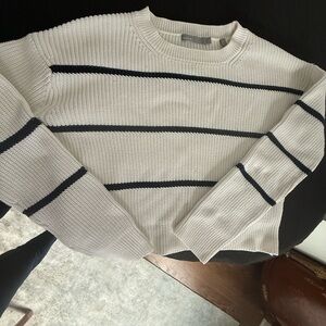 Vince Classic Striped Crew Neck Sweater